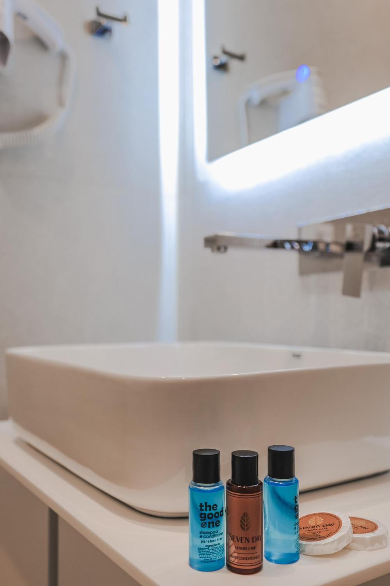 Koko Hotel Ksamil Zewnętrze zdjęcie